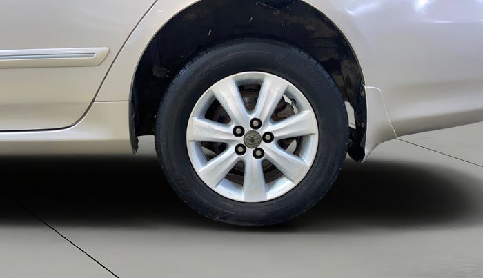 2013 Toyota Corolla Altis GL PETROL, CNG, Manual, 1,06,959 km, Left Rear Wheel