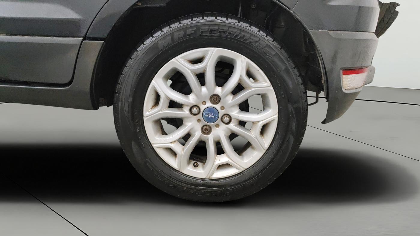 2013 Ford Ecosport TITANIUM 1.5L DIESEL, Diesel, Manual, 1,37,785 km, Left Rear Wheel