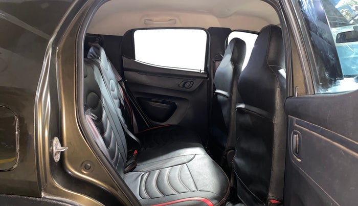 2020 Renault Kwid RXT 1.0 (O), Petrol, Manual, 20,804 km, Right Side Rear Door Cabin