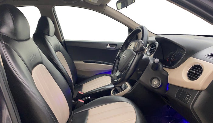 2018 Hyundai Grand i10 SPORTZ 1.2 KAPPA VTVT, Petrol, Manual, 72,350 km, Right Side Front Door Cabin