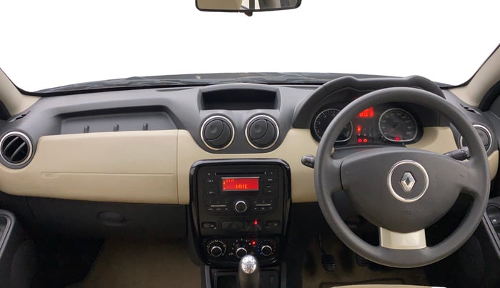 2014 Renault Duster RXL PETROL, Petrol, Manual, 69,454 km, Dashboard