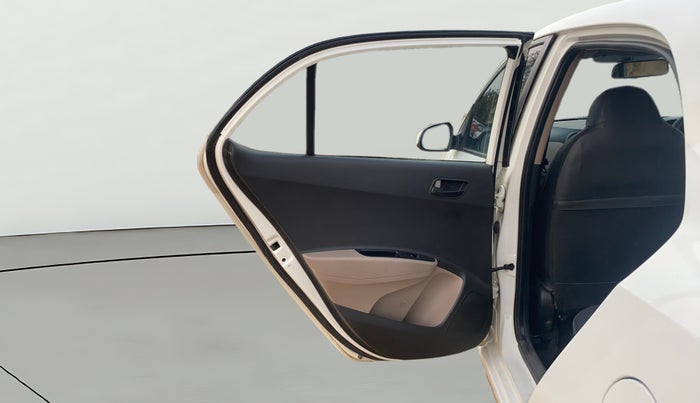 2017 Hyundai Xcent E+, Petrol, Manual, 69,046 km, LHS Rear Door