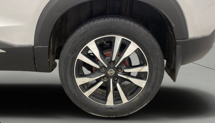 2021 Nissan Kicks XV TURBO 1.3, Petrol, Manual, 31,444 km, Left Rear Wheel