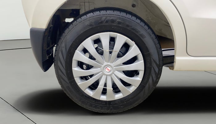 2012 Maruti A Star VXI (ABS) AT, Petrol, Automatic, 49,688 km, Right Rear Wheel