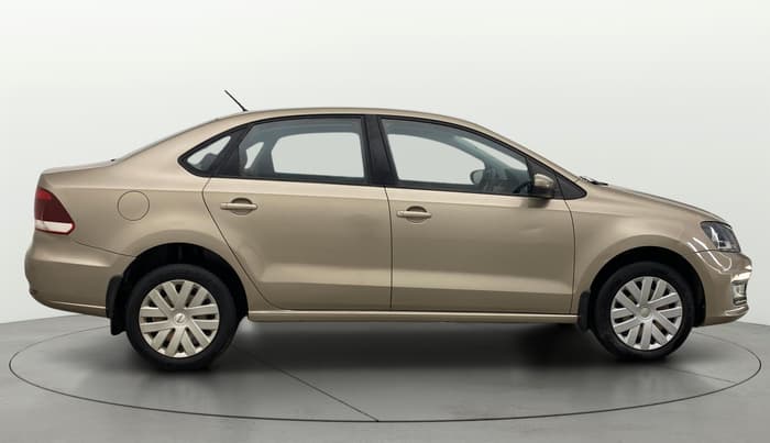2016 Volkswagen Vento COMFORTLINE 1.2 TSI AT, Petrol, Automatic, 1,18,221 km, Right Side View