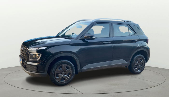 2024 Hyundai VENUE SX 1.2 PETROL, CNG, Manual, 31,232 km, Left Front Diagonal