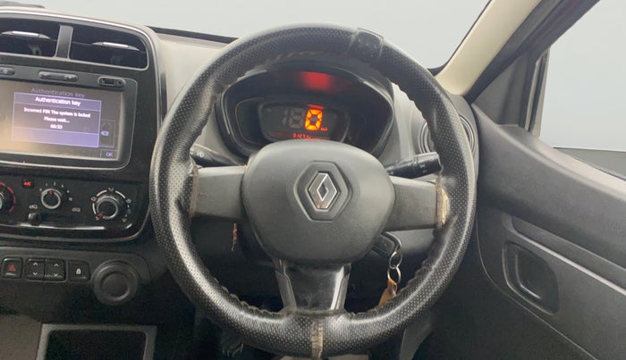 2018 Renault Kwid RXT 1.0, Petrol, Manual, 91,230 km, Steering Wheel Close Up