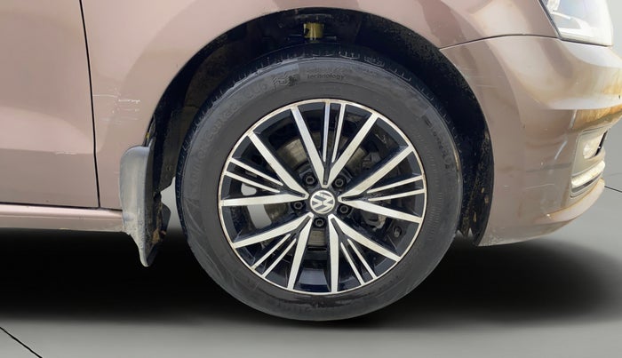 2019 Volkswagen Vento HIGHLINE PETROL AT, Petrol, Automatic, 1,03,074 km, Right Front Wheel