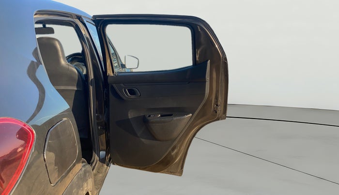 2020 Renault Kwid RXT 1.0 AMT (O), Petrol, Automatic, 38,385 km, RHS Rear Door