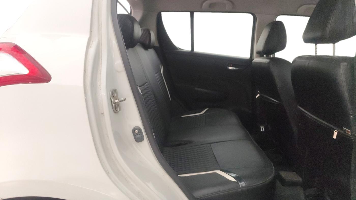 2017 Maruti Swift VXI, Petrol, Manual, 40,844 km, Right Side Rear Door Cabin