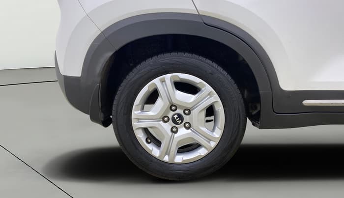 2021 KIA SONET HTX 1.5, Diesel, Manual, 26,770 km, Right Rear Wheel
