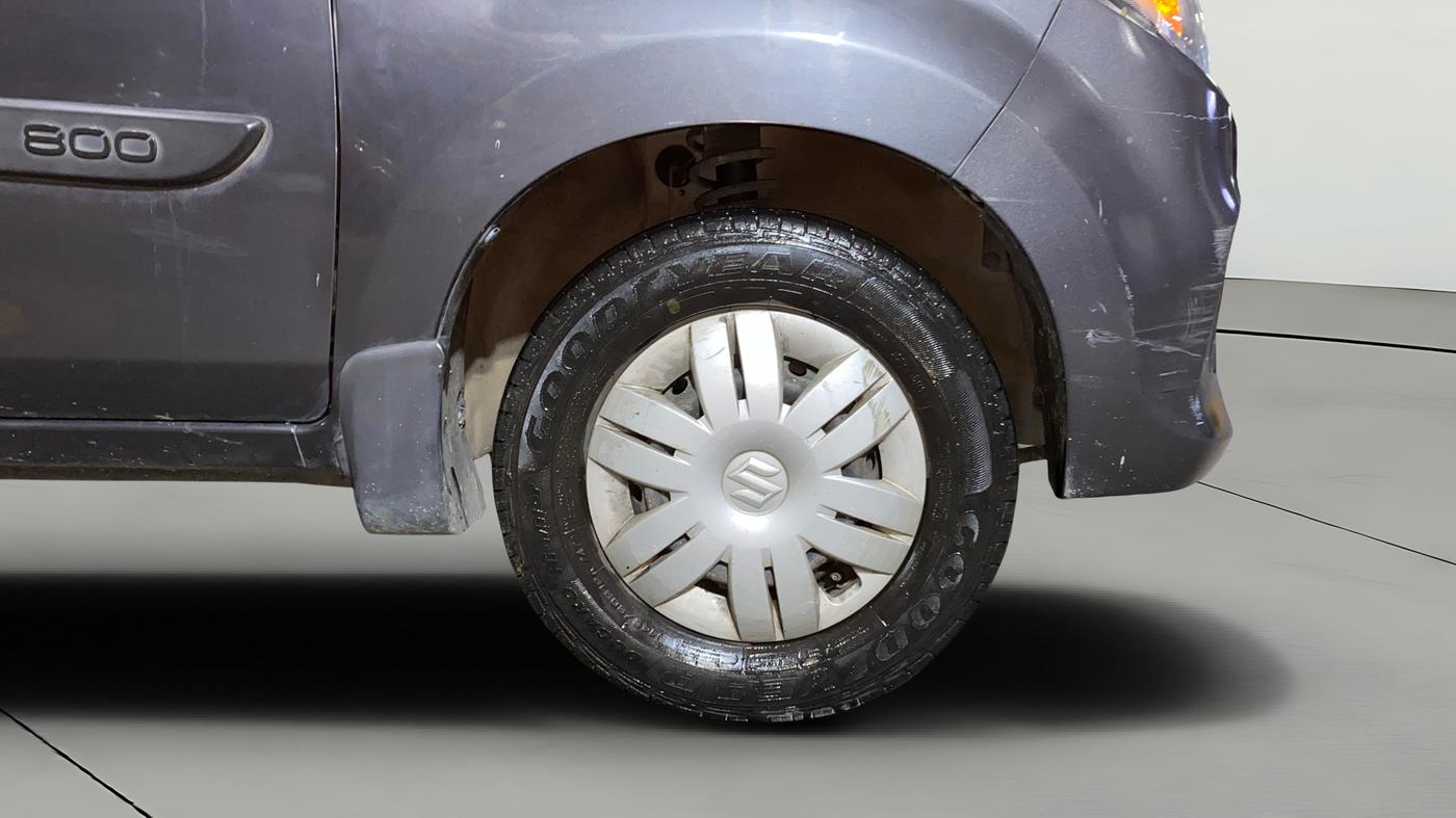 2019 Maruti Alto 800 LXI, Petrol, Manual, 26,875 km, Right Front Wheel
