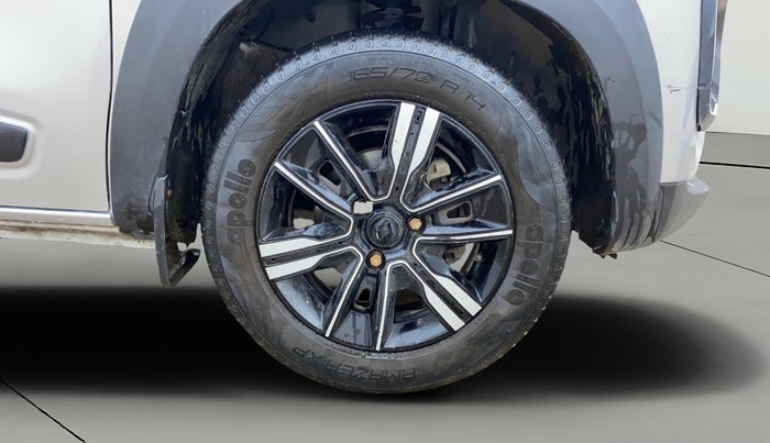 2022 Renault Kwid CLIMBER MT 1.0, Petrol, Manual, 34,037 km, Right Front Wheel