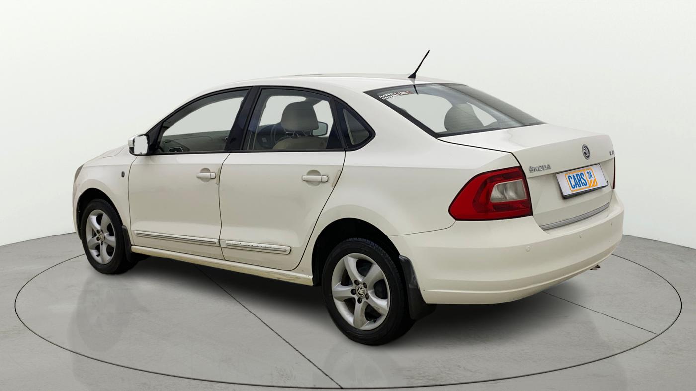 2014 Skoda Rapid ELEGANCE 1.6 MPI AT, Petrol, Automatic, 62,543 km, Left Back Diagonal