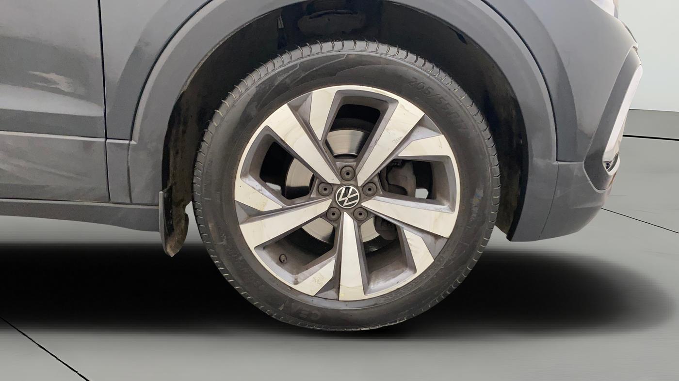 2022 Volkswagen TAIGUN TOPLINE 1.0 TSI MT, Petrol, Manual, 33,574 km, Right Front Wheel