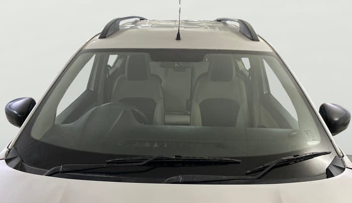 2022 Renault TRIBER RXT, Petrol, Manual, 96,018 km, Front Windshield