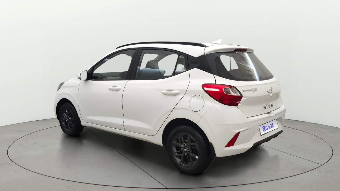 2022 Hyundai GRAND I10 NIOS SPORTZ 1.2 KAPPA VTVT, Petrol, Manual, 34,107 km, Left Back Diagonal