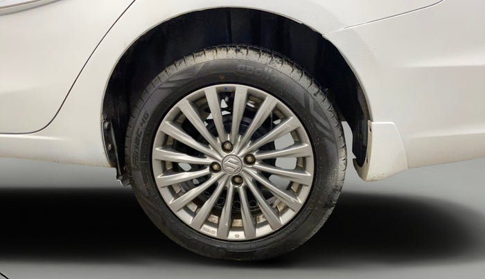 2016 Maruti Ciaz ZXI+ AT, Petrol, Automatic, 80,619 km, Left Rear Wheel