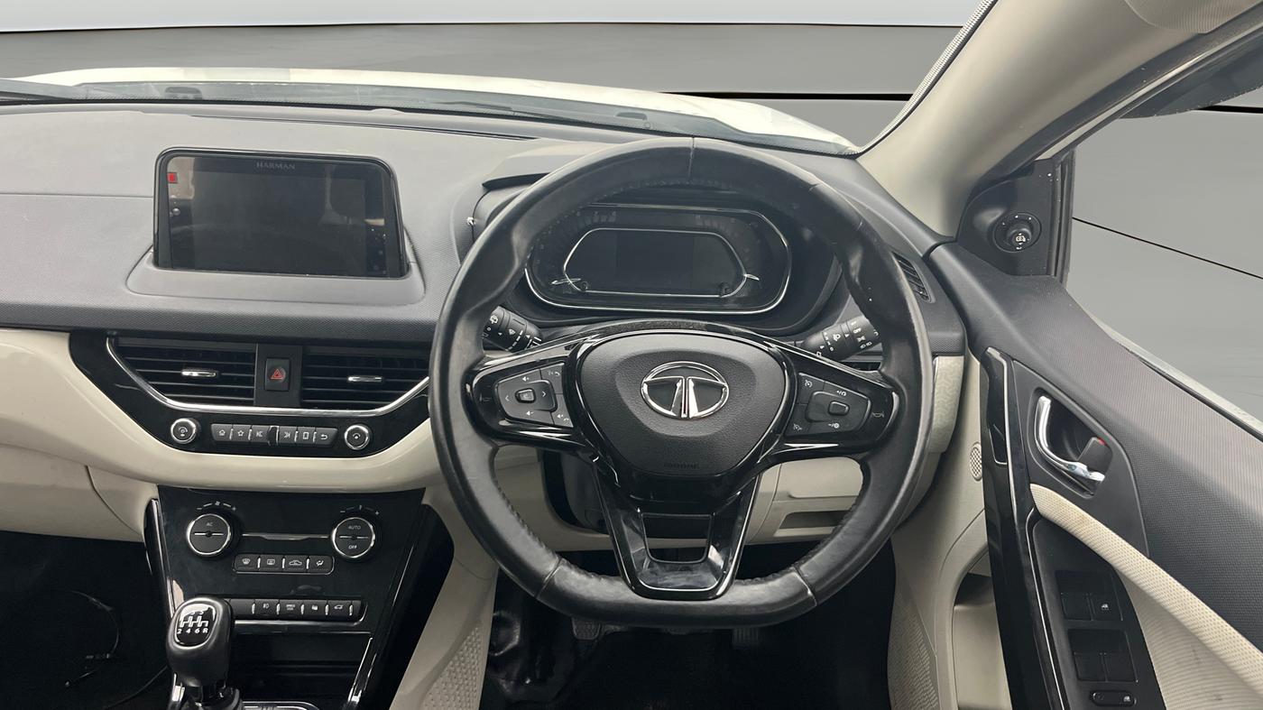 2021 Tata NEXON XZ PLUS PETROL SUNROOF, Petrol, Manual, 37,153 km, Steering Wheel Close Up