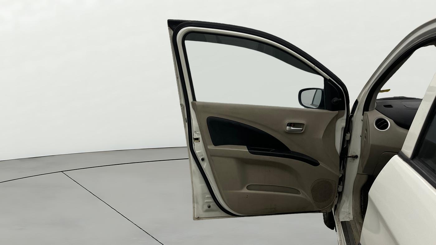 2017 Maruti Celerio VXI CNG, CNG, Manual, 87,615 km, LHS Front Door