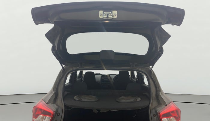 2017 Renault Kwid RXL, Petrol, Manual, 85,764 km, Boot Door Open