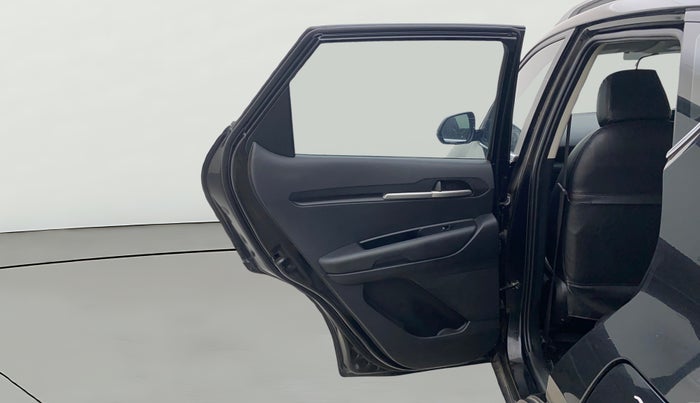 2023 KIA SONET HTK PLUS 1.5 IMT, Diesel, Manual, 72,283 km, LHS Rear Door