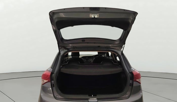 2017 Hyundai Elite i20 SPORTZ 1.2, Petrol, Manual, 81,590 km, Boot Door Open