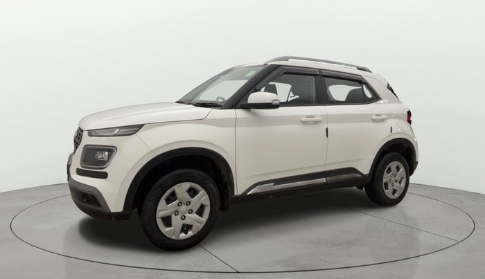 2022 Hyundai VENUE S+ 1.2, Petrol, Manual, 17,472 km, Left Front Diagonal