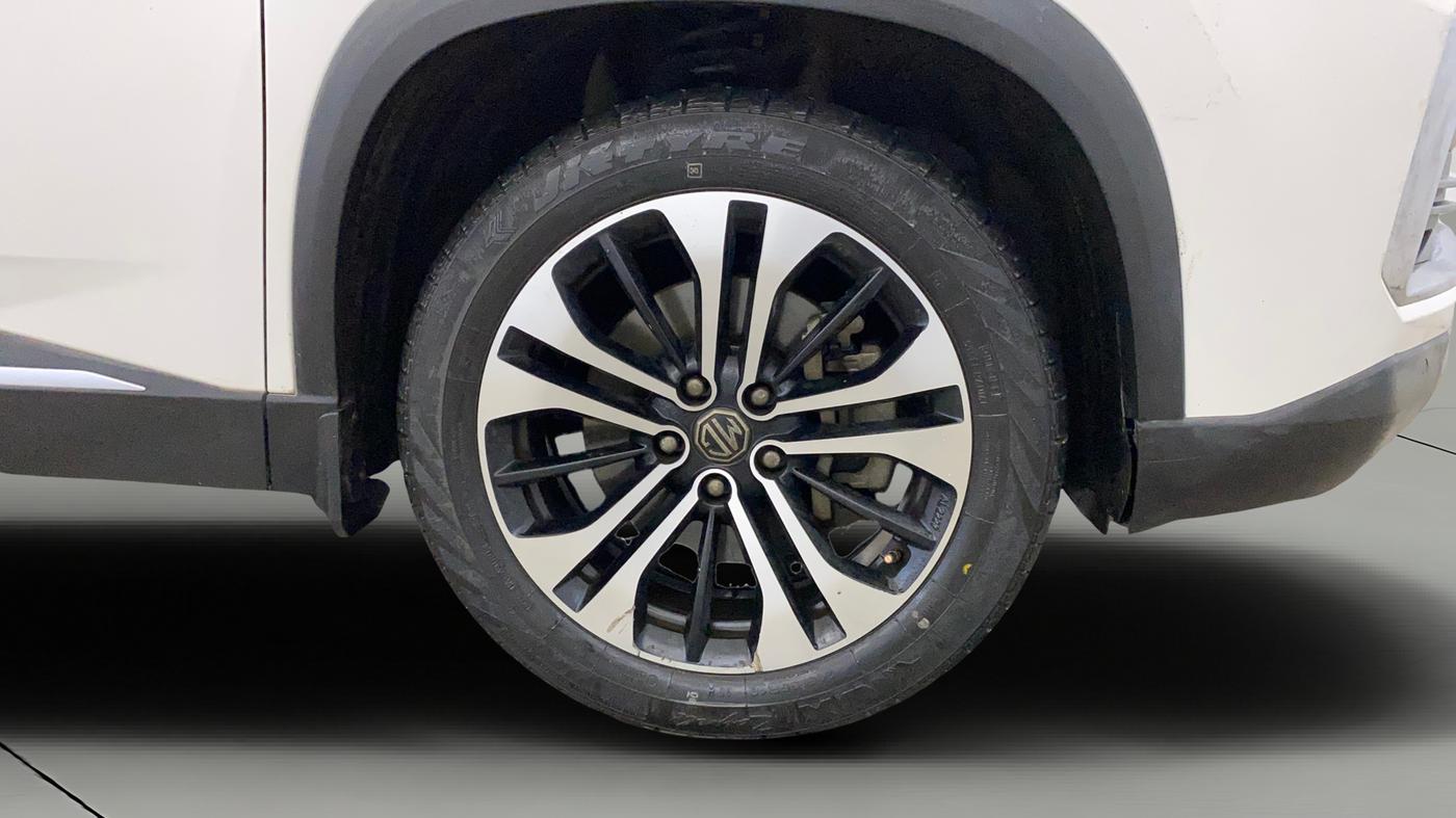 2021 MG HECTOR SHARP 2.0 DIESEL, Diesel, Manual, 48,396 km, Right Front Wheel