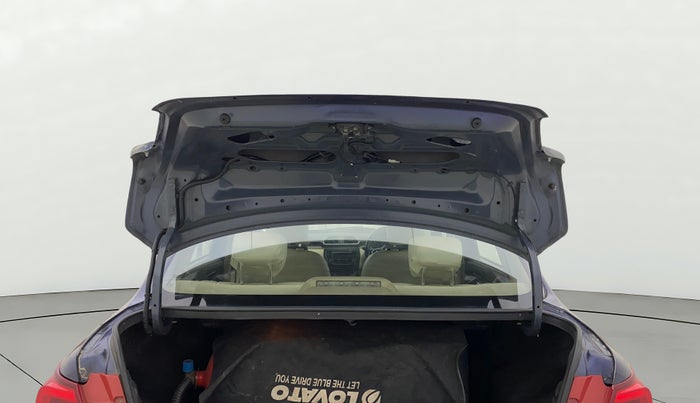 2018 Maruti Dzire VXI AMT, CNG, Automatic, 94,703 km, Boot Door Open