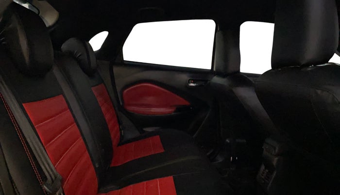 2023 Maruti Baleno ALPHA 1.2 AGS, Petrol, Automatic, 18,147 km, Right Side Rear Door Cabin