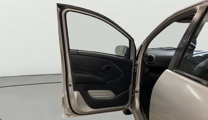 2017 Datsun Redi Go T (O), Petrol, Manual, 60,723 km, LHS Front Door