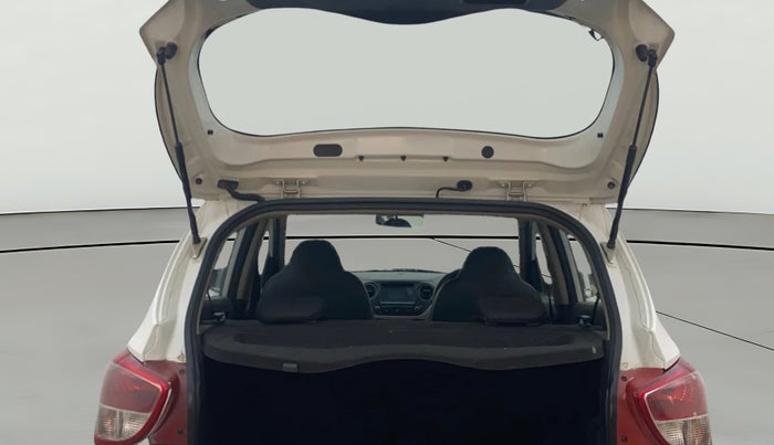 2017 Hyundai Grand i10 ASTA 1.2 KAPPA VTVT, Petrol, Manual, 76,308 km, Boot Open Zoomed View