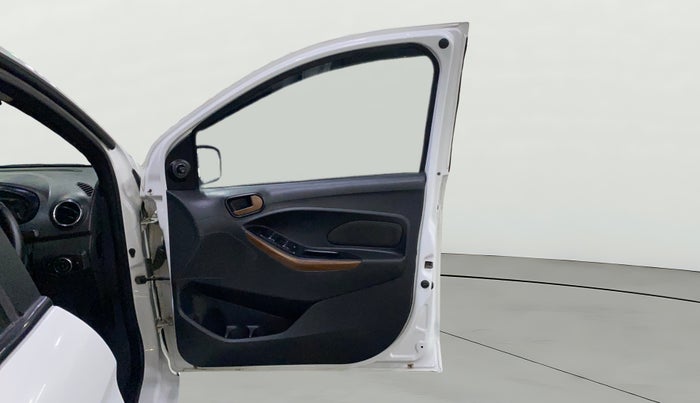 2017 Ford New Figo TITANIUM1.5 DIESEL, Diesel, Manual, 74,450 km, RHS Front Door