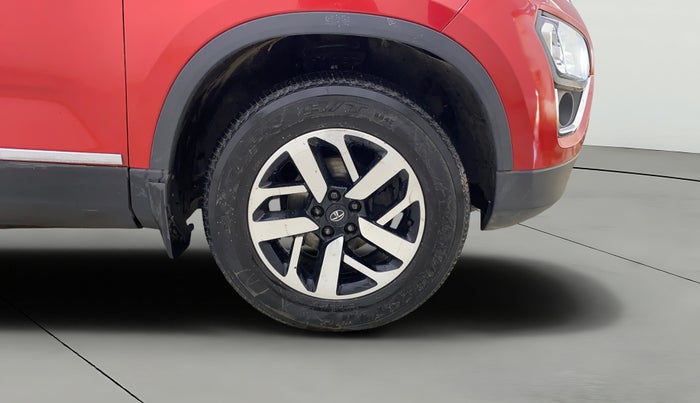 2020 Tata Harrier XZA PLUS 2.0L, Diesel, Automatic, 66,366 km, Right Front Wheel