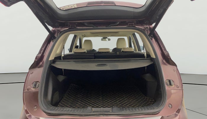 2022 MG HECTOR SHARP HYBRID 1.5 PETROL, Petrol, Manual, 70,176 km, Boot Open Zoomed View