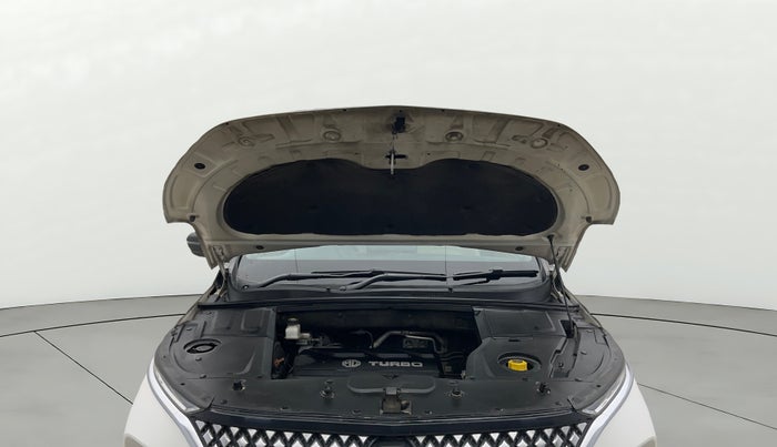 2023 MG HECTOR SAVVY PRO 1.5 TURBO CVT PETROL, Petrol, Automatic, 70,044 km, Open Bonet