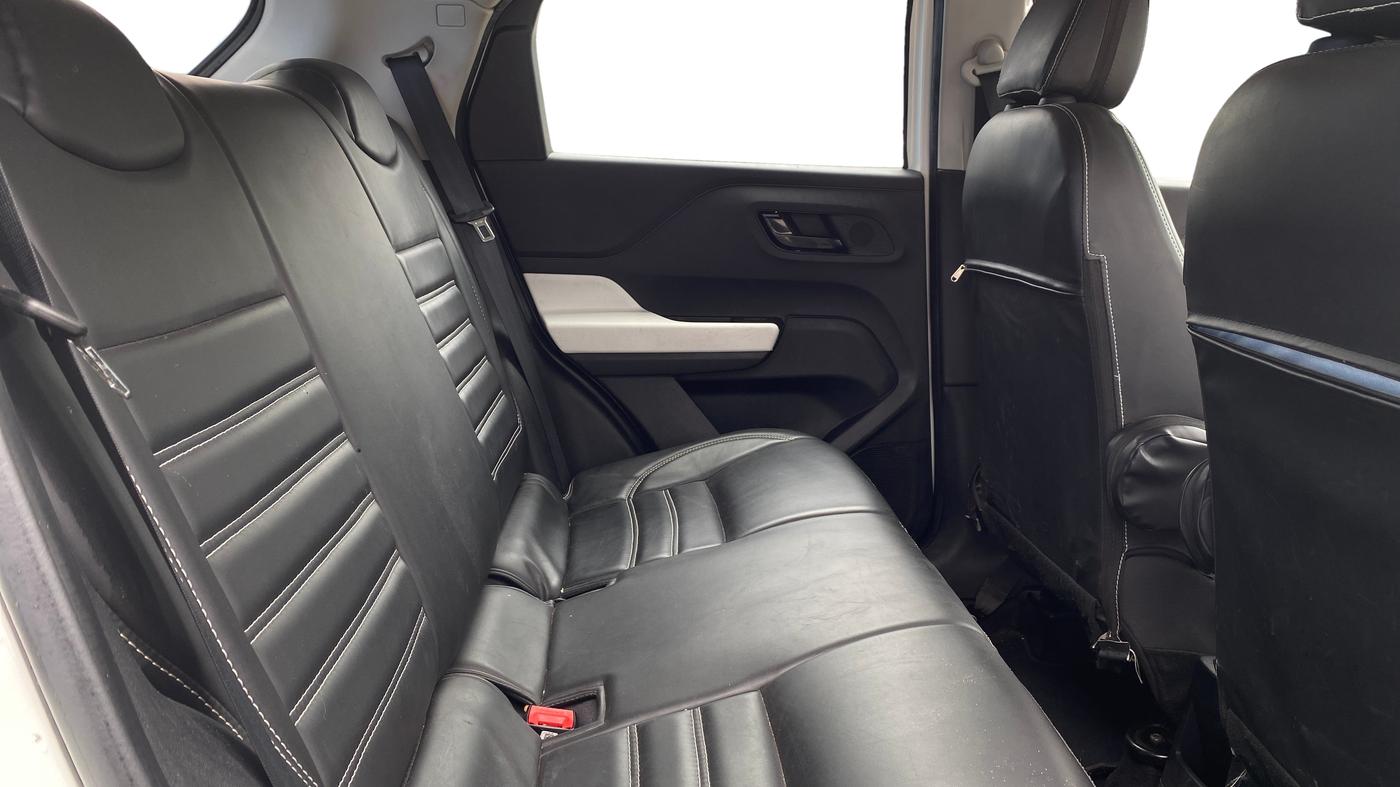 2024 Tata PUNCH ACCOMPLISHED MT CNG, CNG, Manual, 81,291 km, Right Side Rear Door Cabin