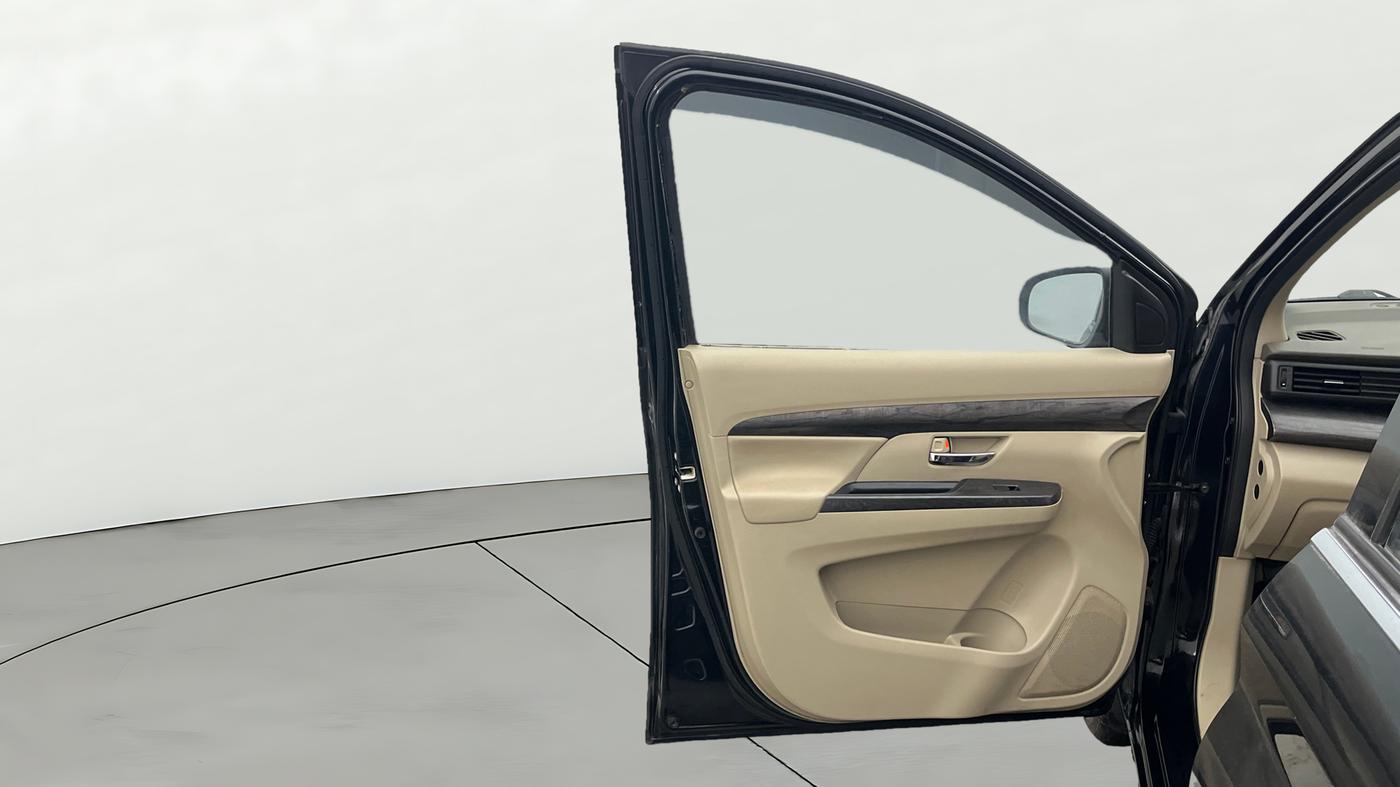 2023 Maruti Ertiga ZXi (O), Petrol, Manual, 59,744 km, LHS Front Door