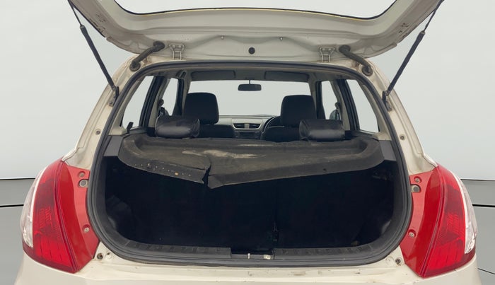 2016 Maruti Swift VDI, Diesel, Manual, 97,238 km, Boot Open Zoomed View
