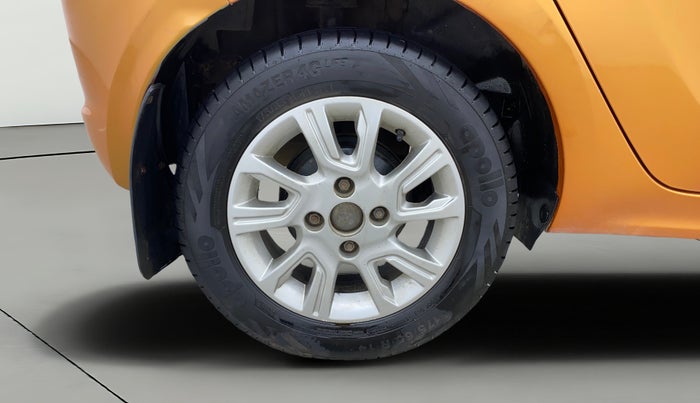 2016 Tata Tiago XZ PETROL, Petrol, Manual, 39,591 km, Right Rear Wheel