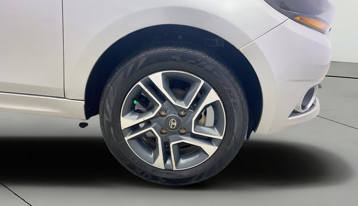 2018 Tata TIGOR XZA PETROL, Petrol, Automatic, 1,03,546 km, Right Front Wheel