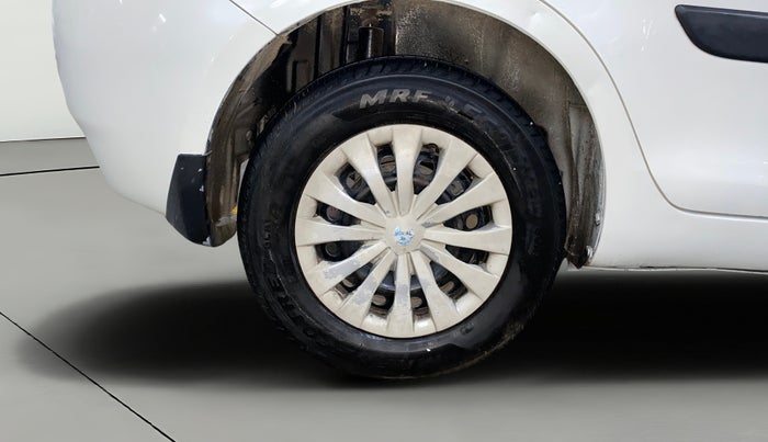 2014 Maruti Swift Dzire VXI, Petrol, Manual, 89,040 km, Right Rear Wheel