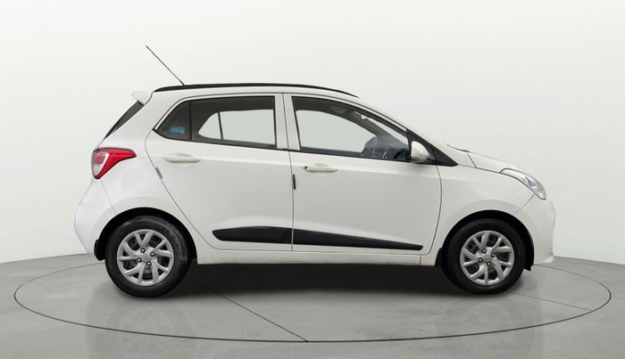 2019 Hyundai Grand i10 SPORTZ 1.2 KAPPA VTVT, Petrol, Manual, 87,817 km, Right Side View