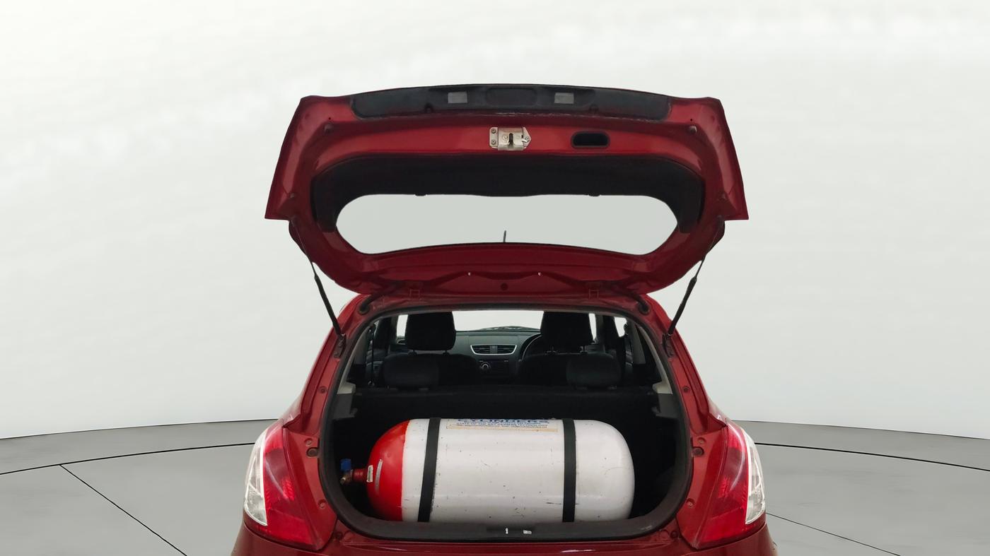 2014 Maruti Swift VXI, CNG, Manual, 41,166 km, Boot Door Open