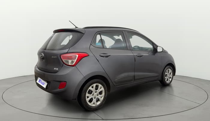 2016 Hyundai Grand i10 SPORTZ 1.2 KAPPA VTVT, Petrol, Manual, 82,996 km, Right Back Diagonal