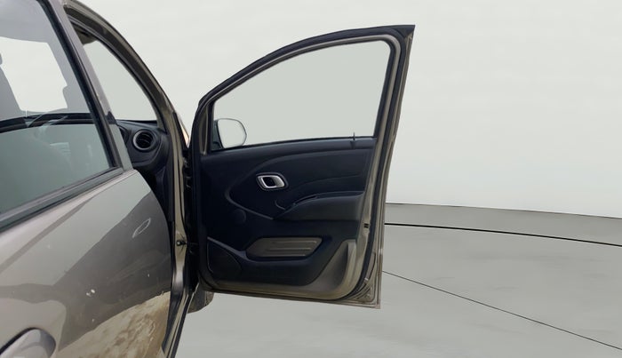 2019 Datsun Redi Go S, Petrol, Manual, 41,118 km, RHS Front Door