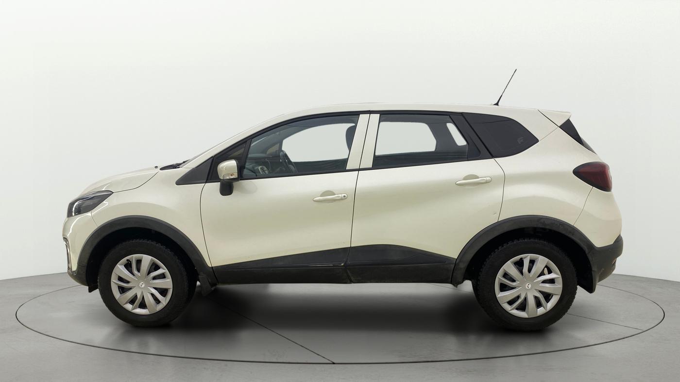 2019 Renault Captur RXE PETROL, CNG, Manual, 90,051 km, Left Side