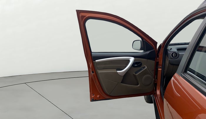 2018 Renault Duster 85 PS RXS MT DIESEL, Diesel, Manual, 1,09,227 km, LHS Front Door