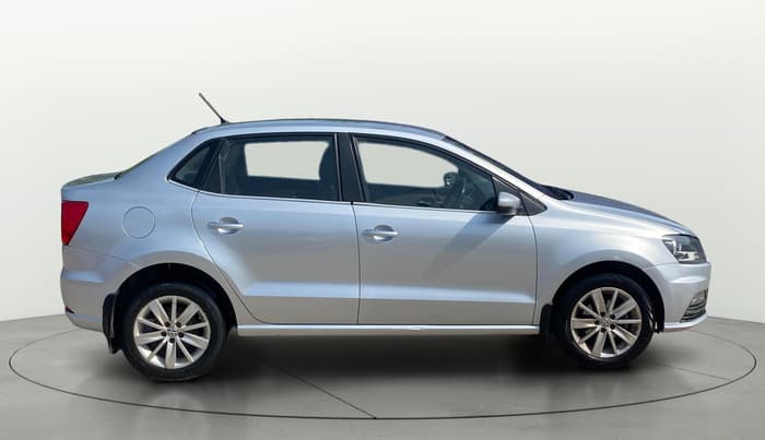 2017 Volkswagen Ameo HIGHLINE PLUS 1.5L AT 16 ALLOY, Diesel, Automatic, 1,06,109 km, Right Side View